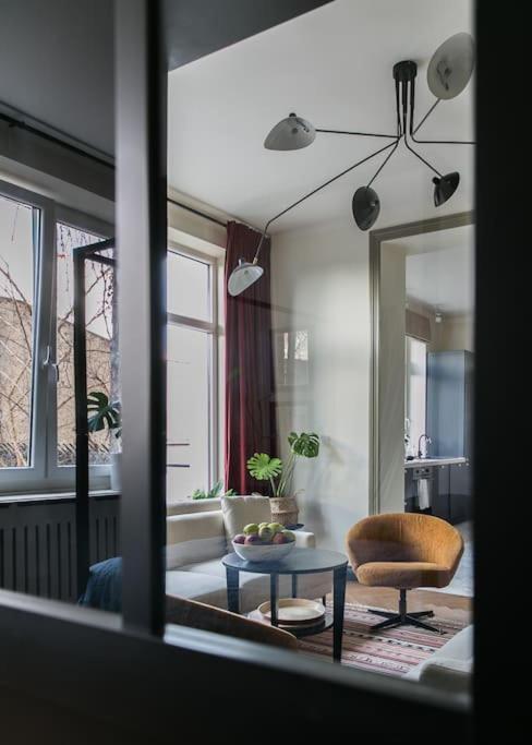 Dark Blue Apartment وارسو المظهر الخارجي الصورة